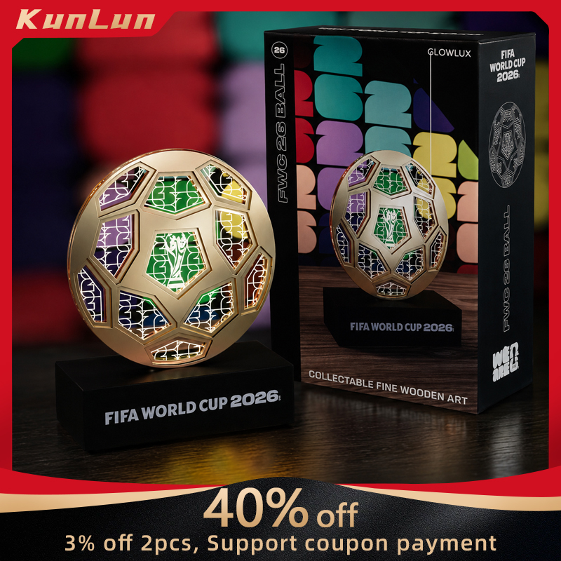 Lighting World Decor - FIFA Weltmeisterschaft Goldener Fußball LED Schreibtischlampe